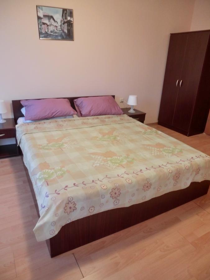 Sea View Crown Apartment On Complex With Pools And Beach, سفيتي فلاس المظهر الخارجي الصورة