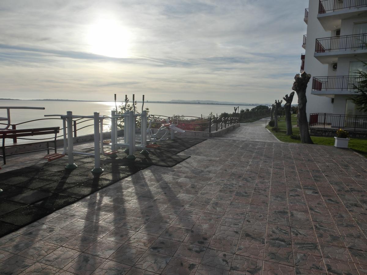 Sea View Crown Apartment On Complex With Pools And Beach, سفيتي فلاس المظهر الخارجي الصورة