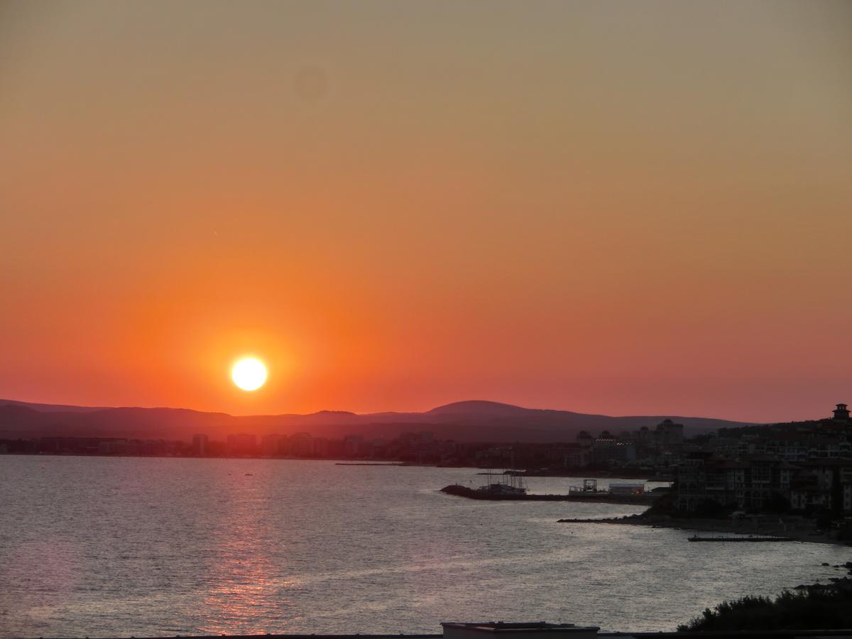 Sea View Crown Apartment On Complex With Pools And Beach, سفيتي فلاس المظهر الخارجي الصورة