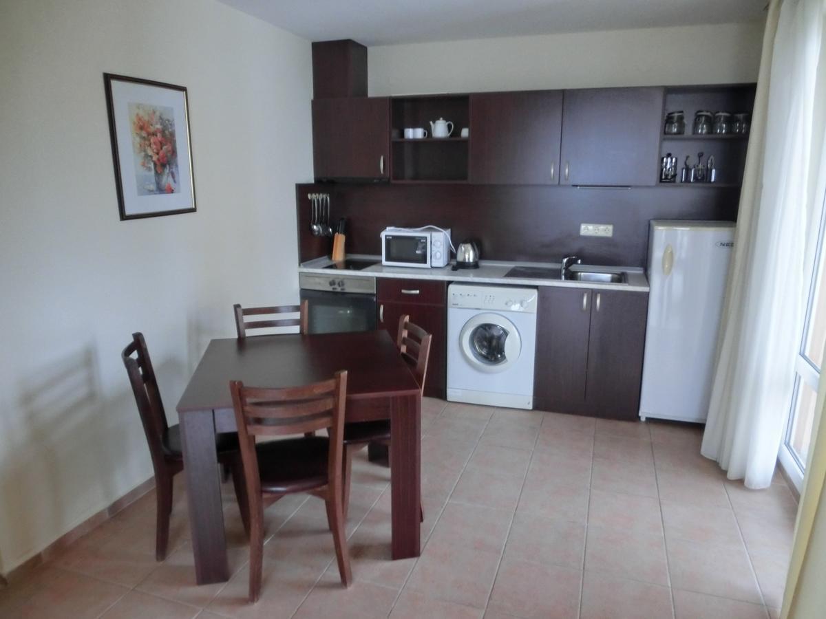 Sea View Crown Apartment On Complex With Pools And Beach, سفيتي فلاس المظهر الخارجي الصورة
