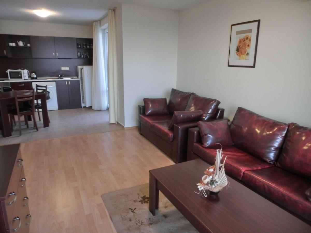 Sea View Crown Apartment On Complex With Pools And Beach, سفيتي فلاس المظهر الخارجي الصورة