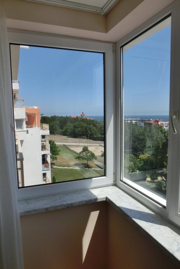 Sea View Crown Apartment On Complex With Pools And Beach, سفيتي فلاس المظهر الخارجي الصورة